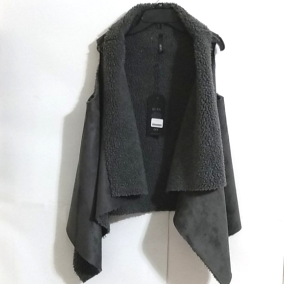 ELAN NWT SHERPA FAUX FUR VEST SIZE OS - Picture 2 of 11